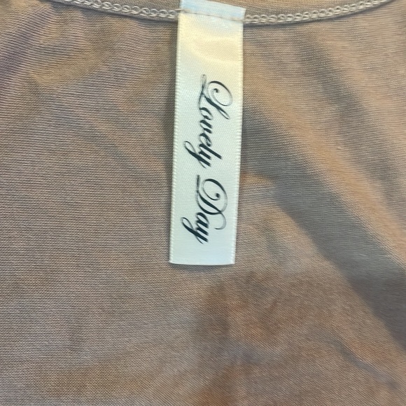 Tan,Fitted, ruched at sides sleeveless maxi dress, scoop neck,small - Picture 8 of 10